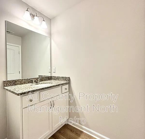 6366 Pine Ridge Point — Photo 8
