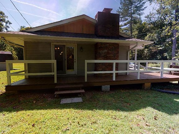 2nd image of 3511 Willow Creek Rd #3511