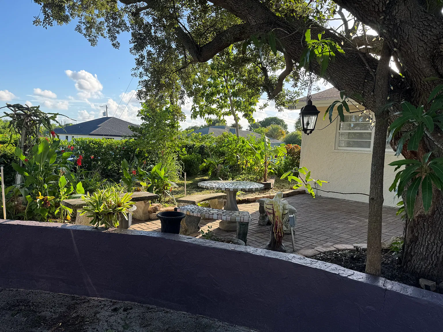 3 bed, 1274 sqft, $2,900 — Photo 2