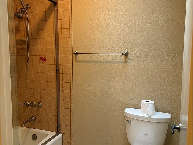 18886 Mount Walton Cir — Photo 32