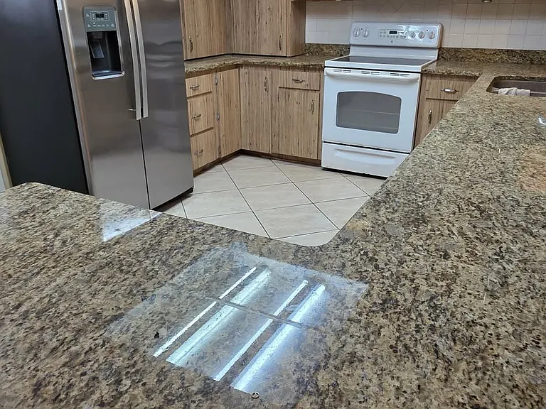 5005 Genesis Ave — Photo 3