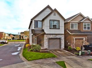 4444 SE Redwood St, Hillsboro, OR 97123