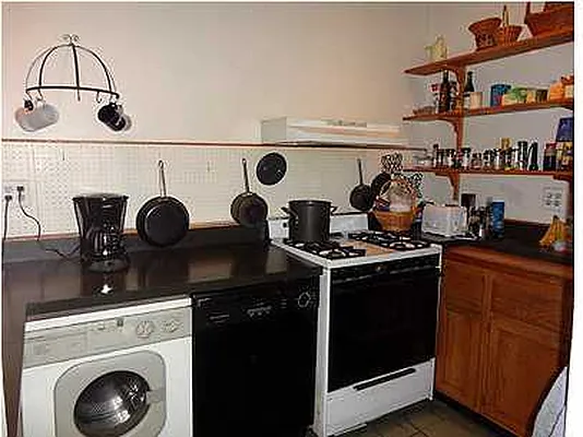 Sold by Ann Ferguson, LLC | media 18