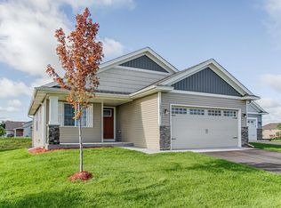 1017 Golden Way NW, Isanti, MN 55040