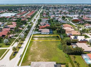 4927 Sands Blvd, Cape Coral, FL 33914