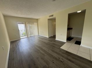 1080 N Benoist Farms Rd APT 307, West Palm Beach, FL 33411