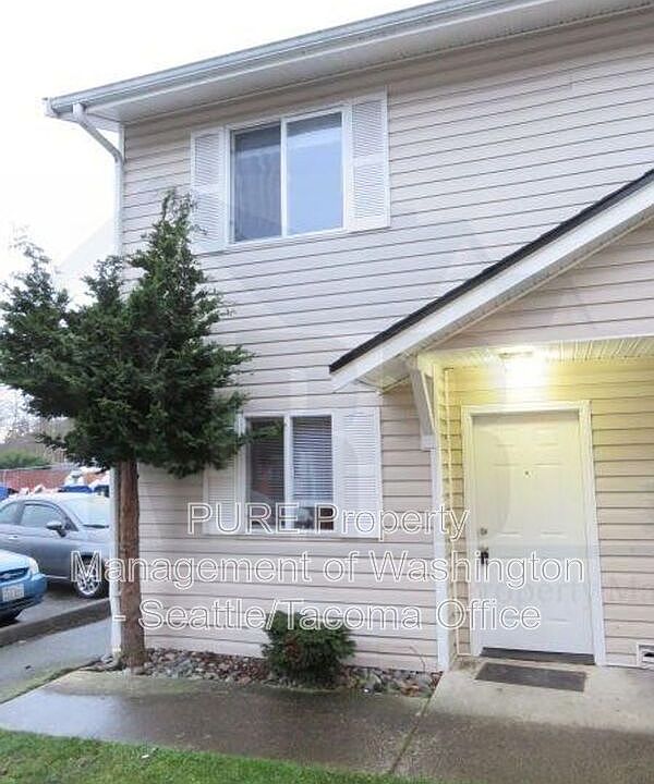 1st image of 4719 109th St SW #3