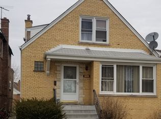 7332 W 61st Pl, Summit, IL 60501