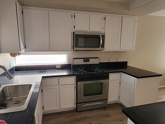 5th image of 8208 Bermuda Beach Dr
