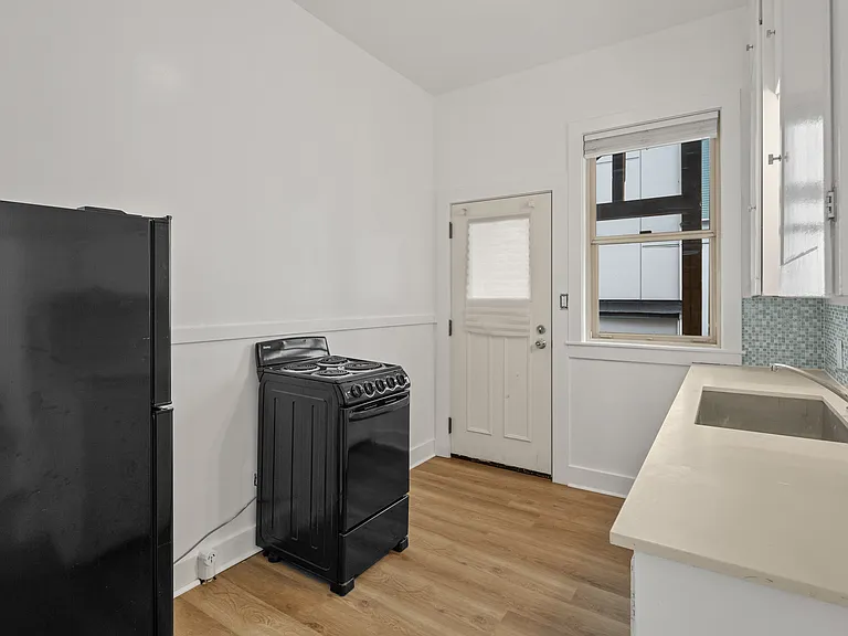 6620 Carleton Ave S #B — Photo 15