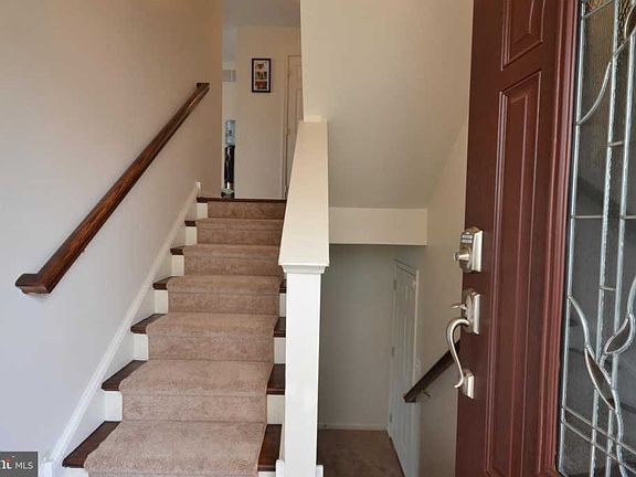 2nd image of 190 Wilde Ave