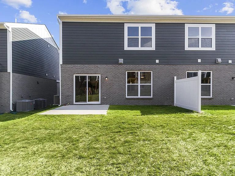 4984 Pebble Ct — Photo 9