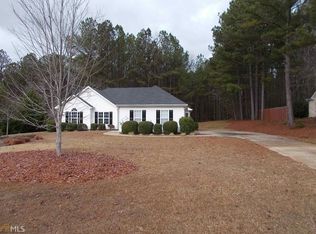 105 Paces Landing Trce, Newnan, GA 30263