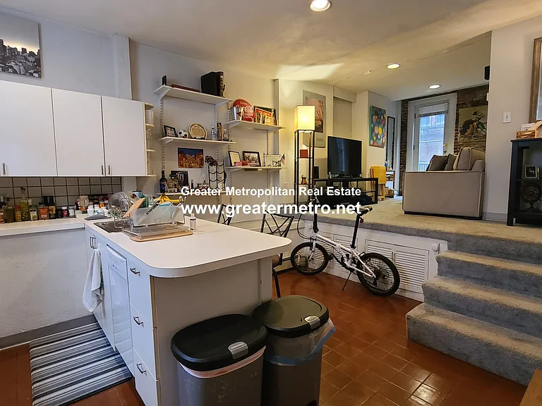 207 Salem St #1A — Photo 2
