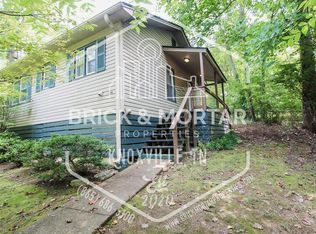 170 W Wadsworth Cir, Oak Ridge, TN 37830