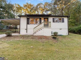 6048 Blackhawk Trl SE, Mableton, GA 30126