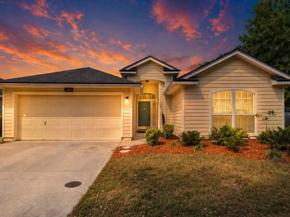 8224 NW 51st Dr, Gainesville, FL 32653