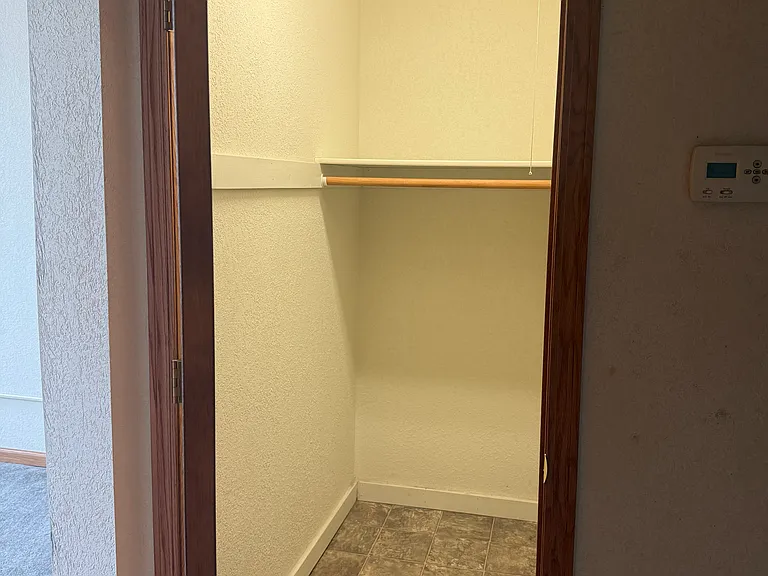 1422 Tower Ave #2 — Photo 4