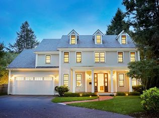 8 Beresford Rd, Brookline, MA 02467