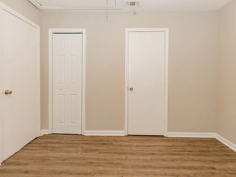 2780 Hall Dr SE — Photo 15
