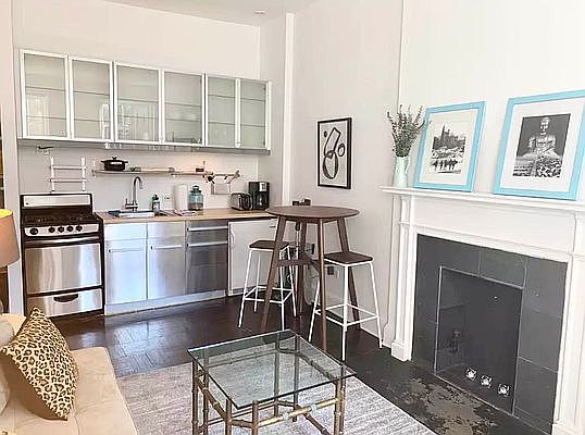2nd image of 1305 Madison Ave #3F