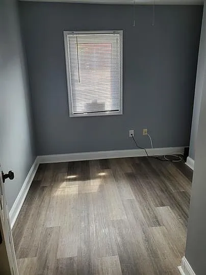 6 bed, $650 — Photo 4