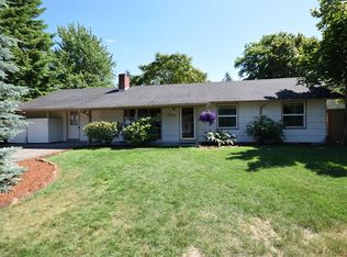 220 NE 23rd St, Gresham, OR 97030
