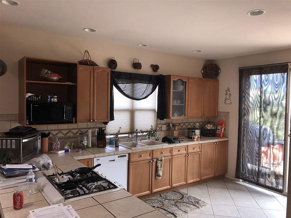 1st image of 7020 Camino Rojo