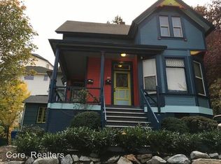 938 SW Clifton St, Portland, OR 97201