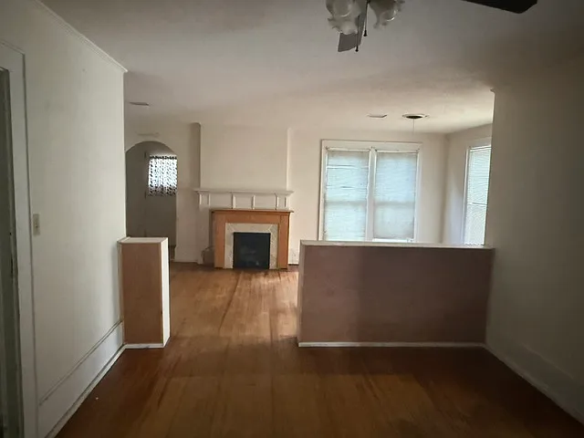 502 N Lee St — Photo 4