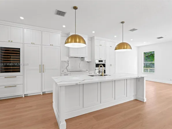 15657 80th Ln N, Loxahatchee, FL 33470