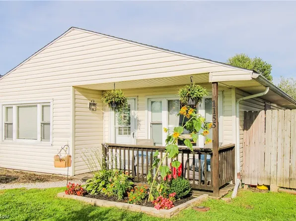 1155 Jackson St, Vermilion, OH 44089