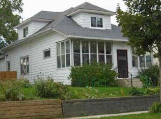 1390 Charles Ave, Saint Paul, MN 55104