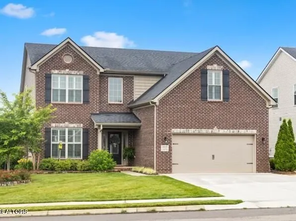 2525 Timber Highlands Ln, Knoxville, TN 37932