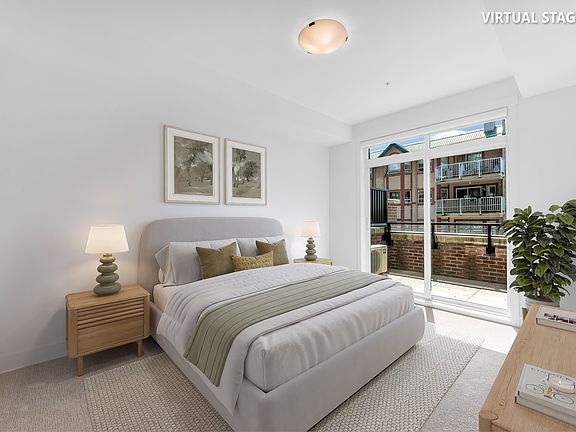 5th image of 22633 Selkirk Ave #204