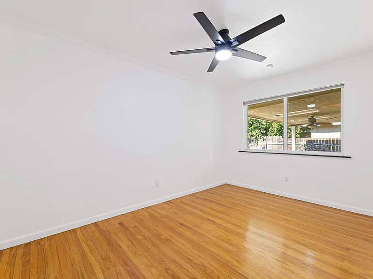 2636 Bridgeport Way — Photo 18