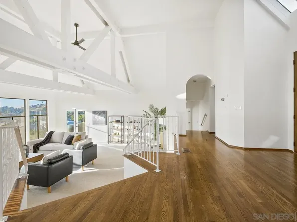6533 Linda Ln, San Diego, CA 92120