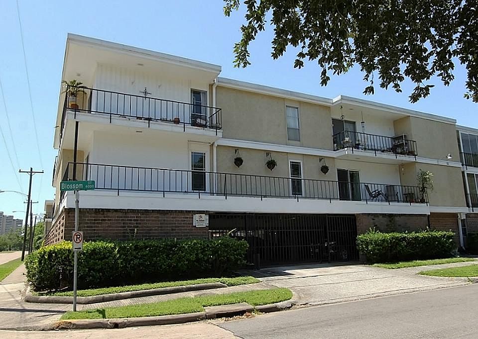1st image of 505 Westcott St APT 300