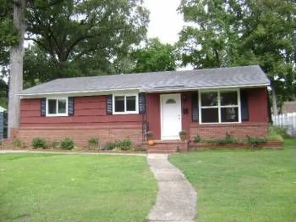 1354 Bill St, Norfolk, VA 23518