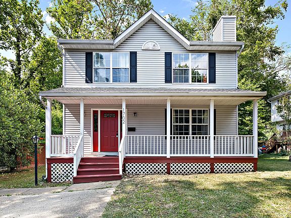 2nd image of 1702 Frederick Rd