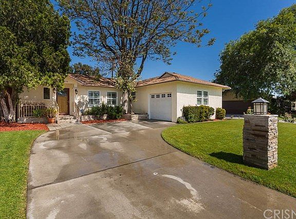 4th image of 7454 Leescott Ave