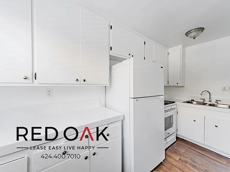 333 N Brand Blvd #5 — Photo 9