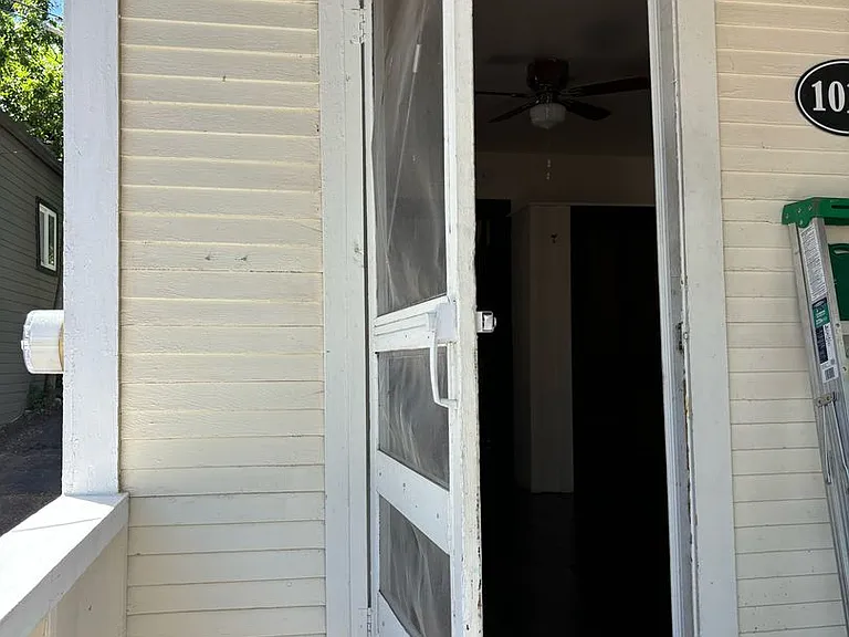103 Ruxton Ave #A — Photo 12