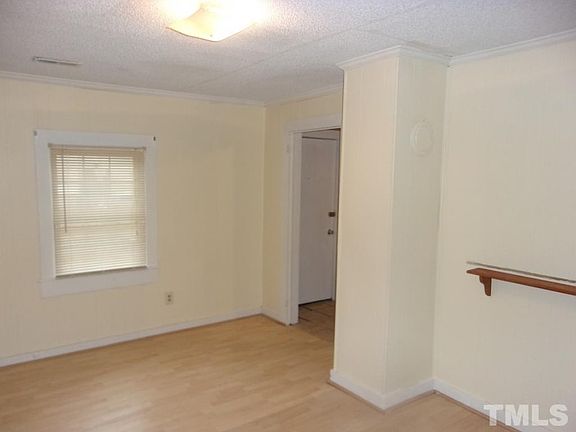 4th image of 1918 Durham St