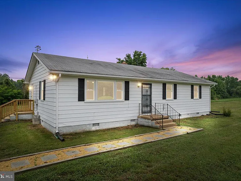 38125 Louis Thomas Rd — Photo 1