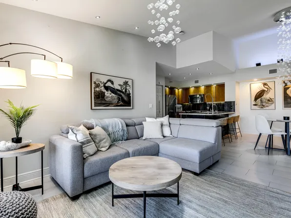 157 Yacht Club Way APT 310, Hypoluxo, FL 33462