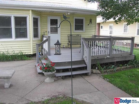 4th image of 2804 S 32nd Ave