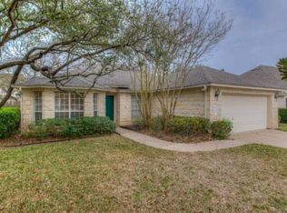 2627 Goldfinch Dr, Cedar Park, TX 78613