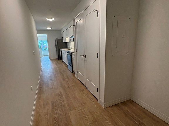 3rd image of 351 Hill St #519