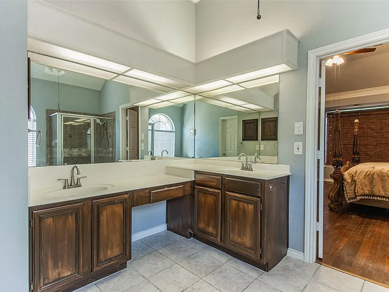 4129 Staten Island Dr — Photo 17